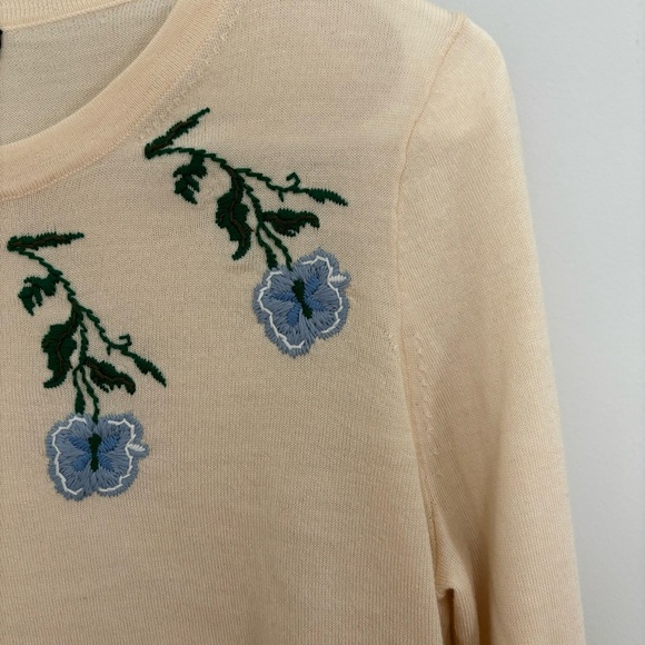 j.crew merino wool embroidered floral sweater - Picture 4 of 7